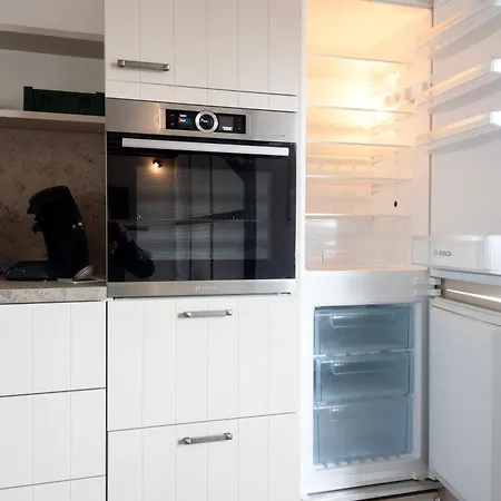 شقة Modern Monteur Apartment Emmerich - 4 Bedrooms - 8 Single Beds إميريش
