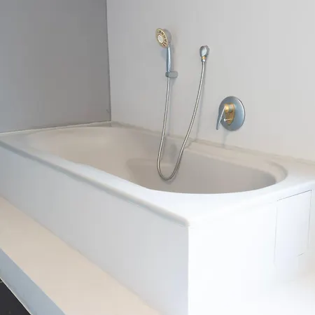 شقة Modern Monteur Apartment Emmerich - 4 Bedrooms - 8 Single Beds